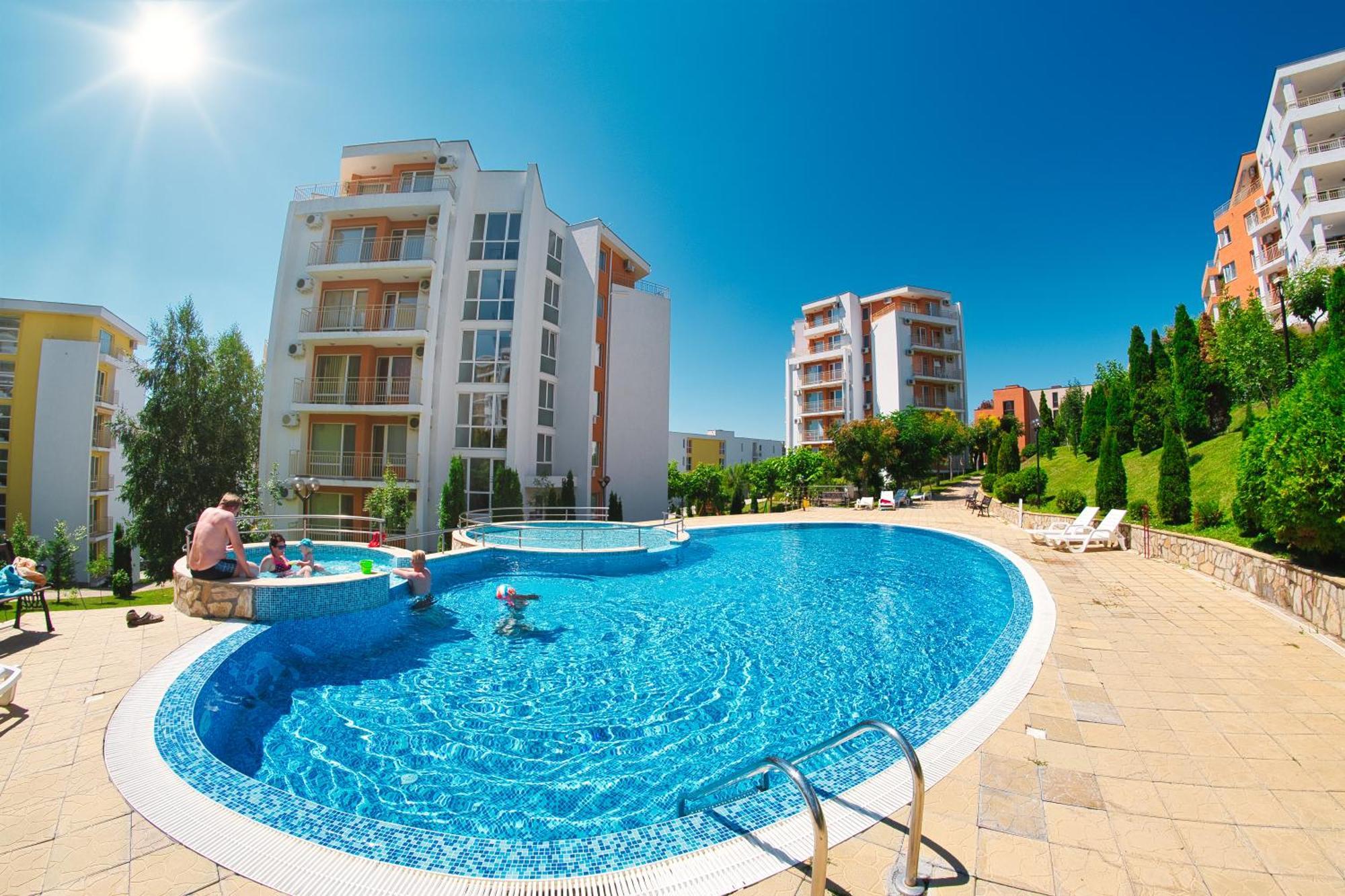 Crown Fort Club Sveti Vlas Bagian luar foto