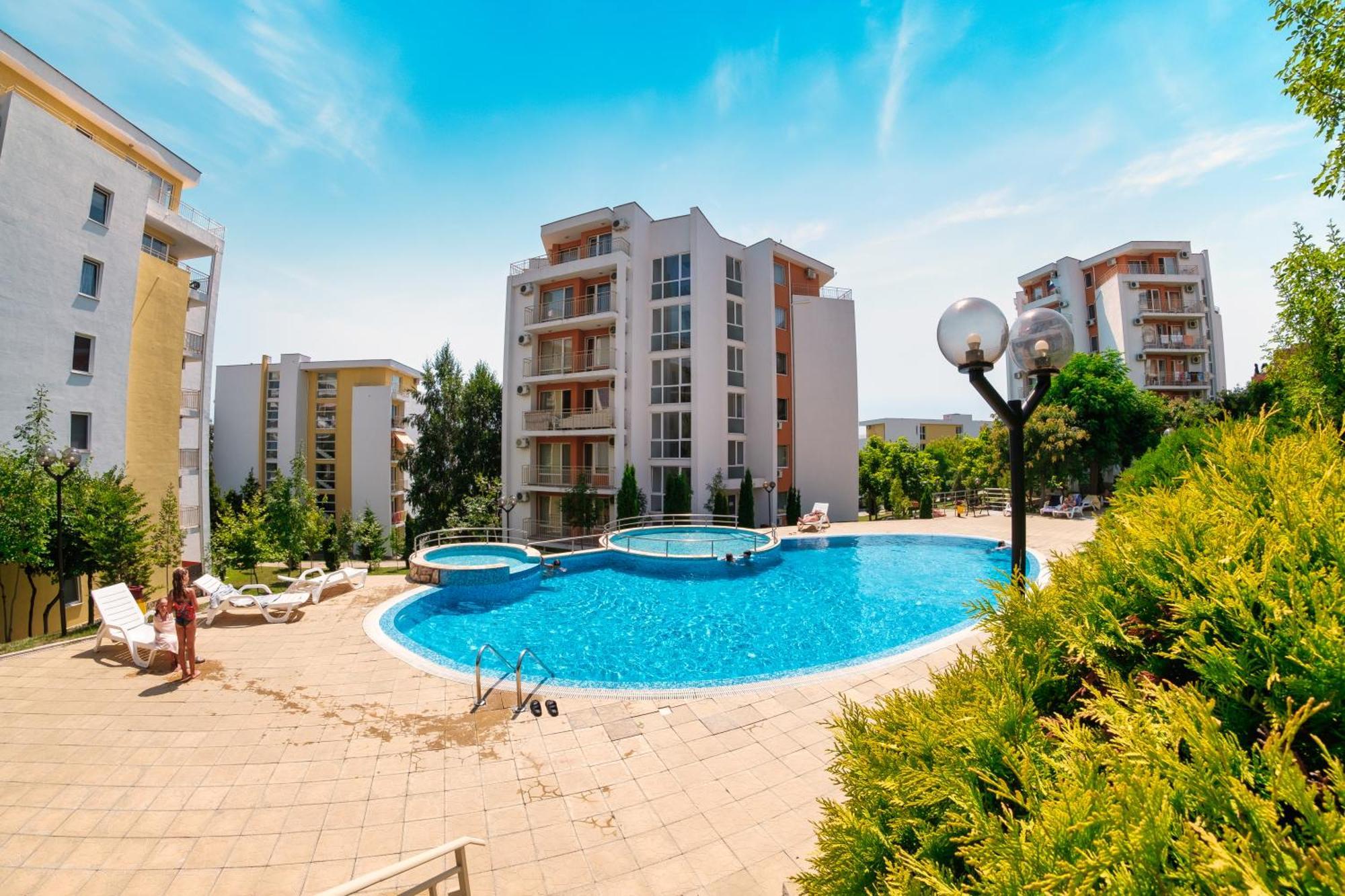 Crown Fort Club Sveti Vlas Bagian luar foto
