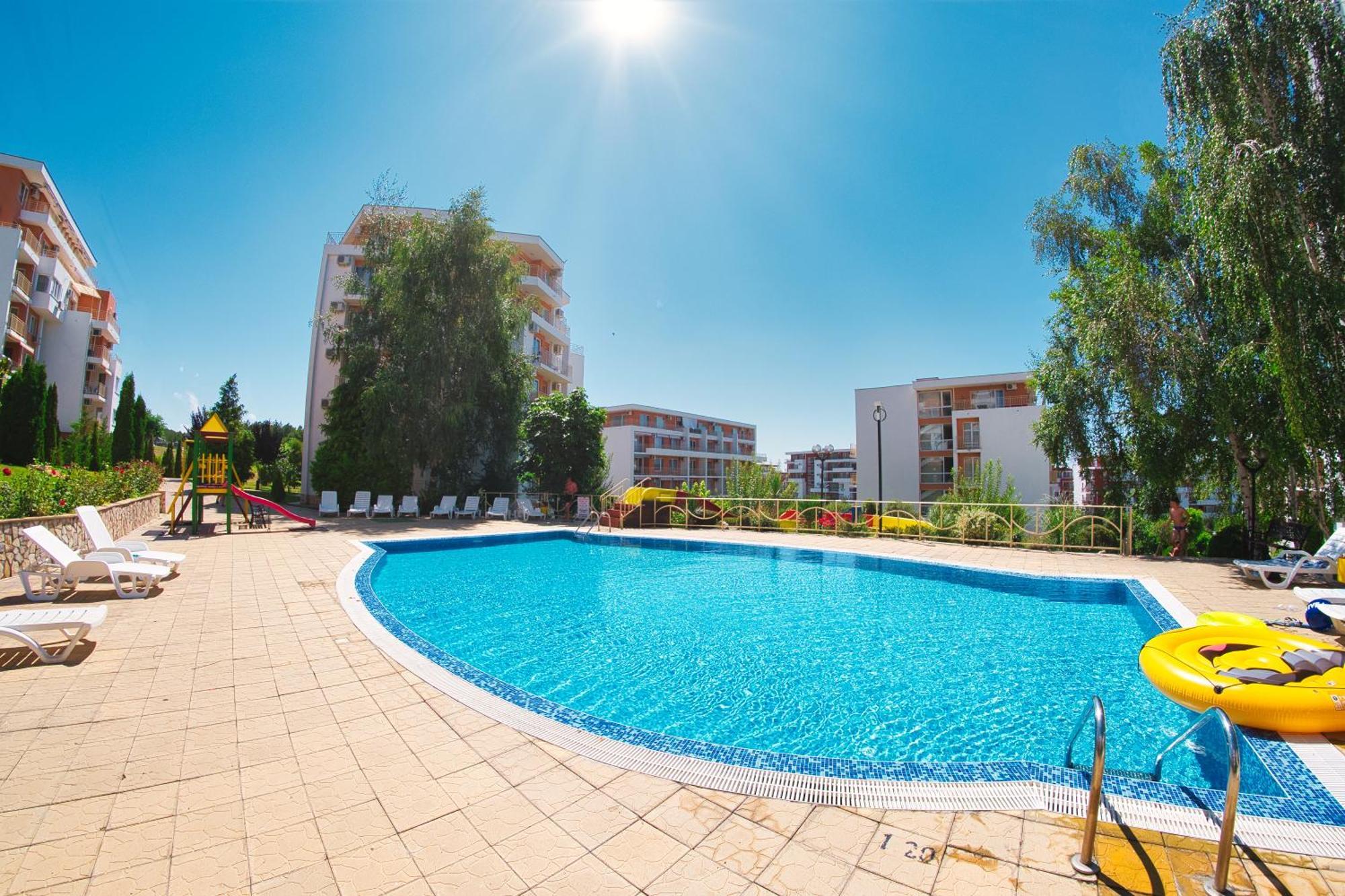 Crown Fort Club Sveti Vlas Bagian luar foto