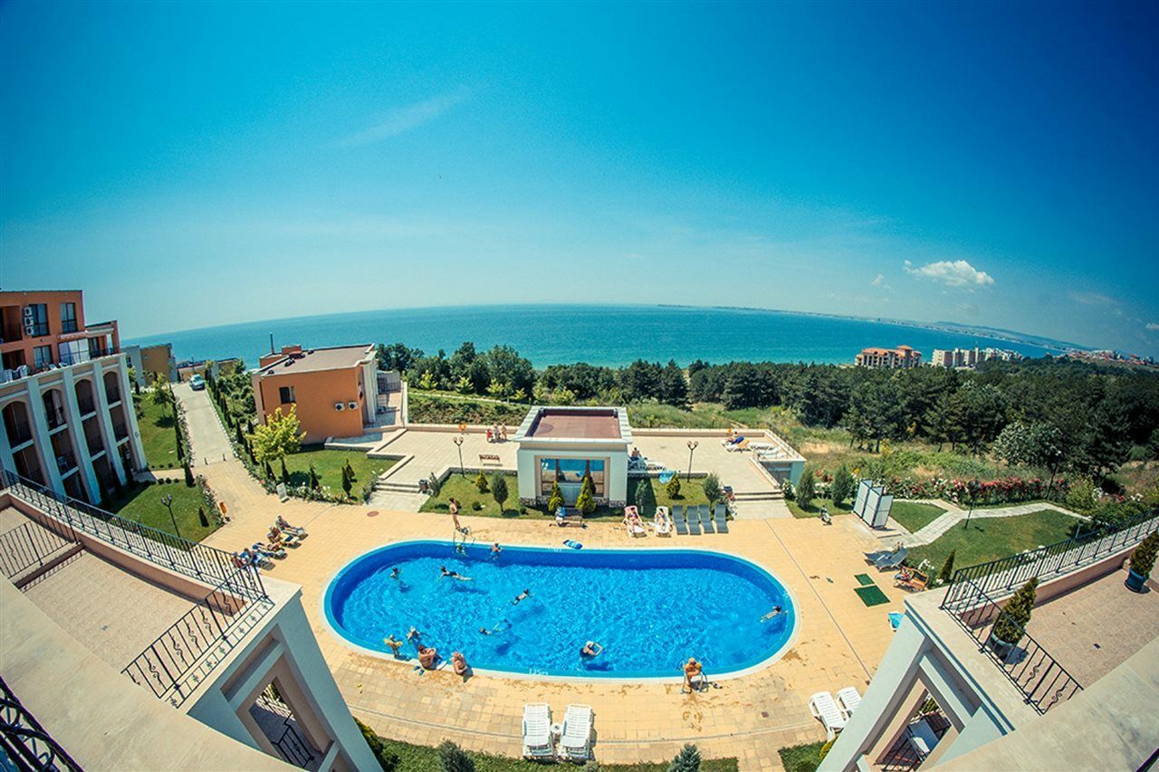 Crown Fort Club Sveti Vlas Bagian luar foto